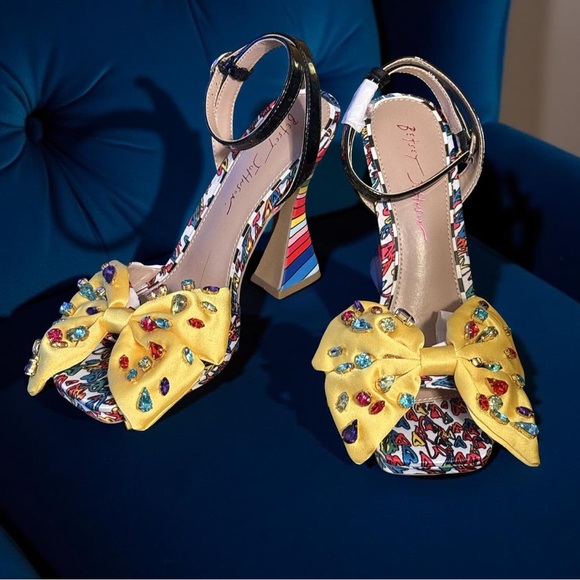 Betsey Johnson Shoes - Betsey Johnson NWT Sz 8.5 Whimsical Colorful Heels & Yellow Rhinestone Bow (126)